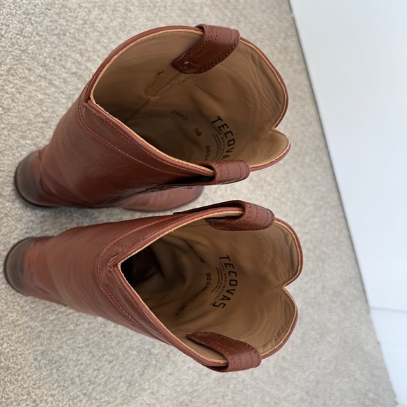 Tecovas Rich Brown Cowboy Boots - Picture 4 of 5
